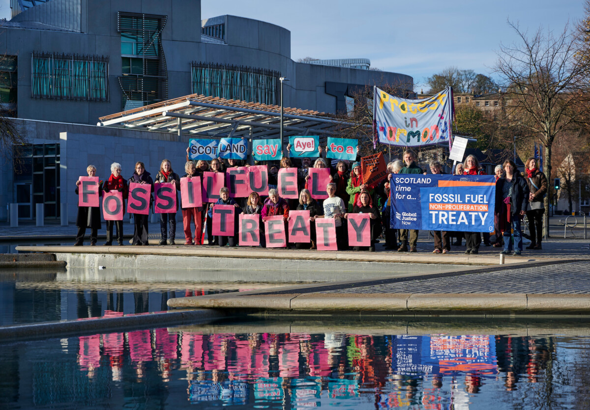 Index of all Scottish campaign materials for a fossil fuel treaty ...